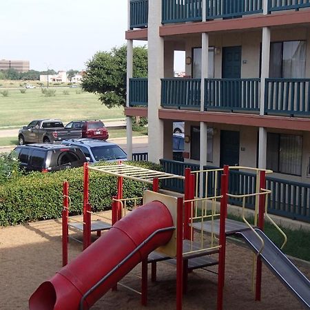 Econo Lodge Inn And Suites Άρλινγκτον Εξωτερικό φωτογραφία